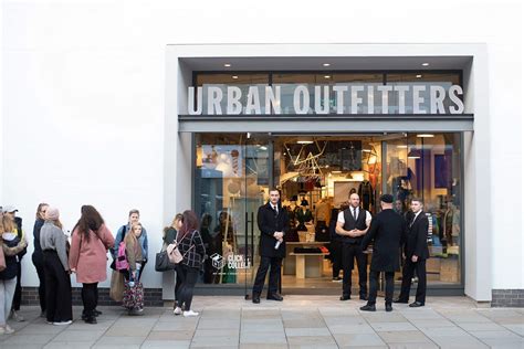 urban outfitters returns.